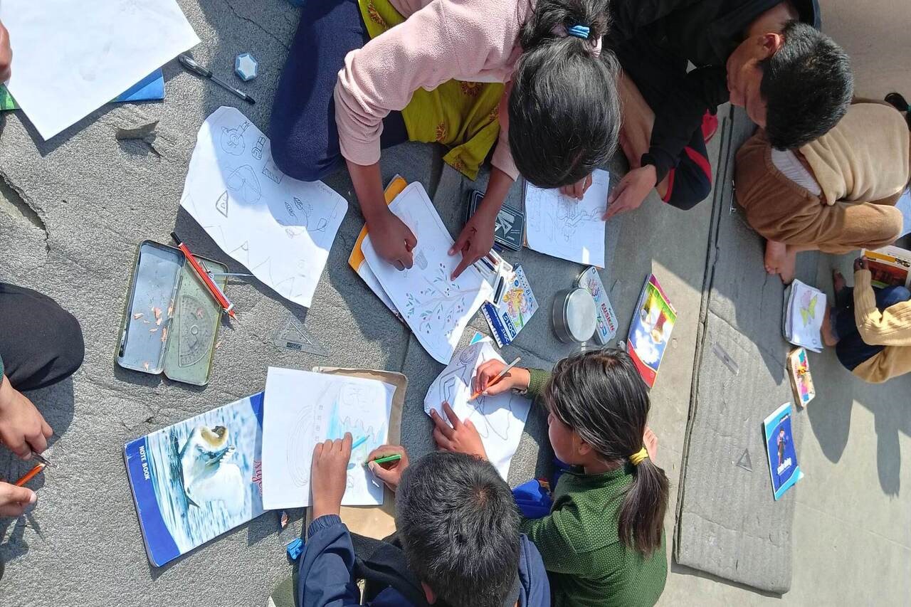 children-drawing